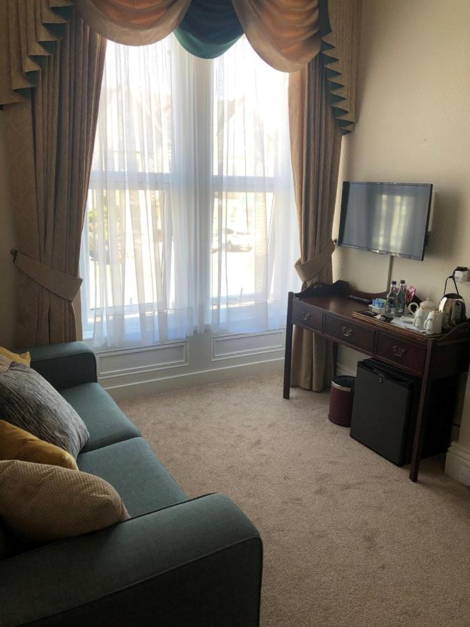 ホテル Adcote House (Adults Only) ランディドノー エクステリア 写真