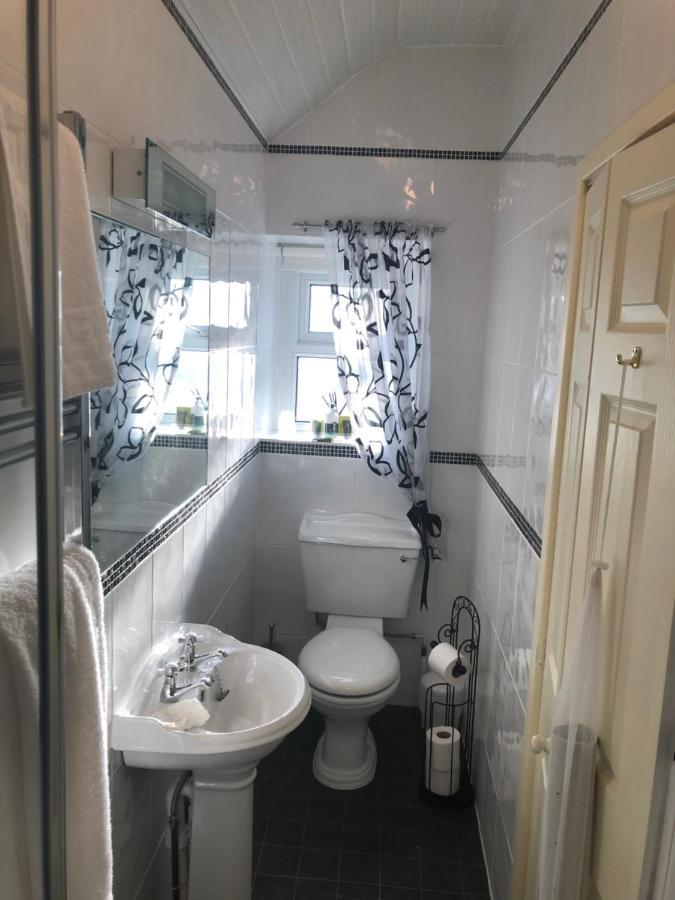 ホテル Adcote House (Adults Only) ランディドノー エクステリア 写真