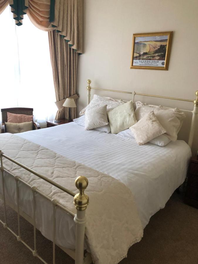 ホテル Adcote House (Adults Only) ランディドノー エクステリア 写真